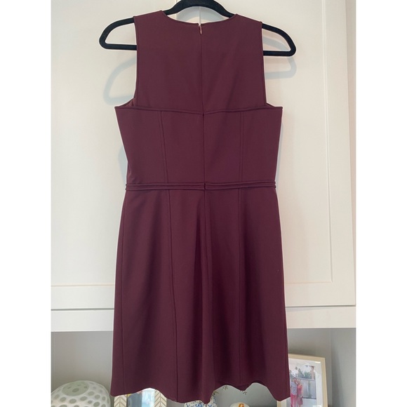 Theory maroon sheath structured A line dress - Picture 4 of 9